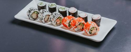 DYNASTY Chinese | Sushi | Indian Restaurant